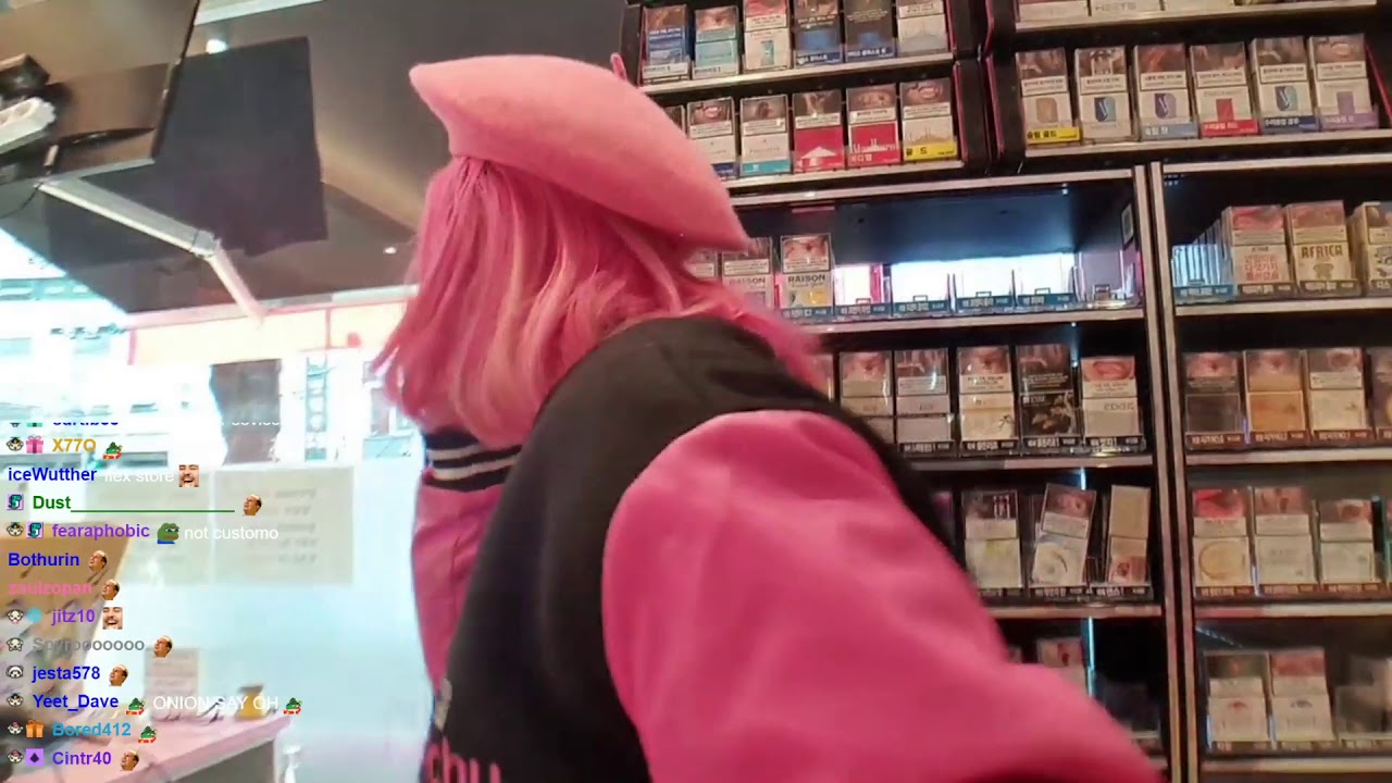 HAchubby realizes why she isn't getting any customers