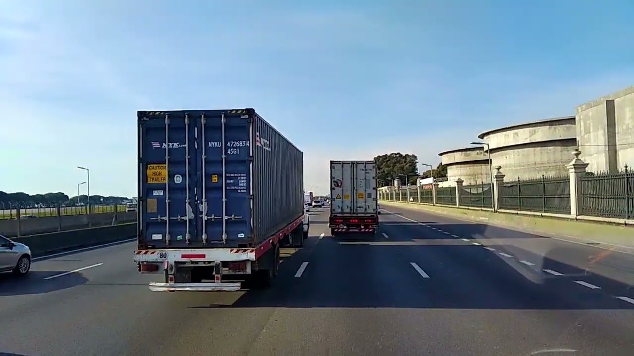 BsAs Parte 2 Yendo a cargar. Av. Lugones, Paseo del Bajo, Au 25 de Mayo