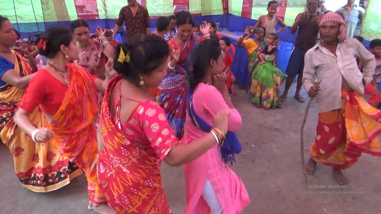 সত্যি দেখার মতো নাচ ||  দয়াল  বাবা কলা  খাবা  || Doyal Baba kola khaba || WB DJ Music