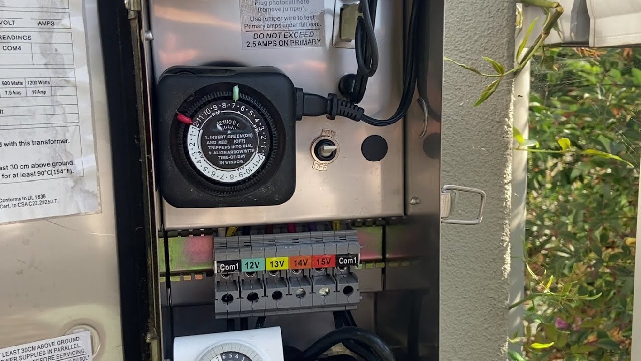 Como PROGRAMAR las LUCES del JARDIN con un RELOJ AUTOMATICO o TEMPORIZADOR (TIMER)