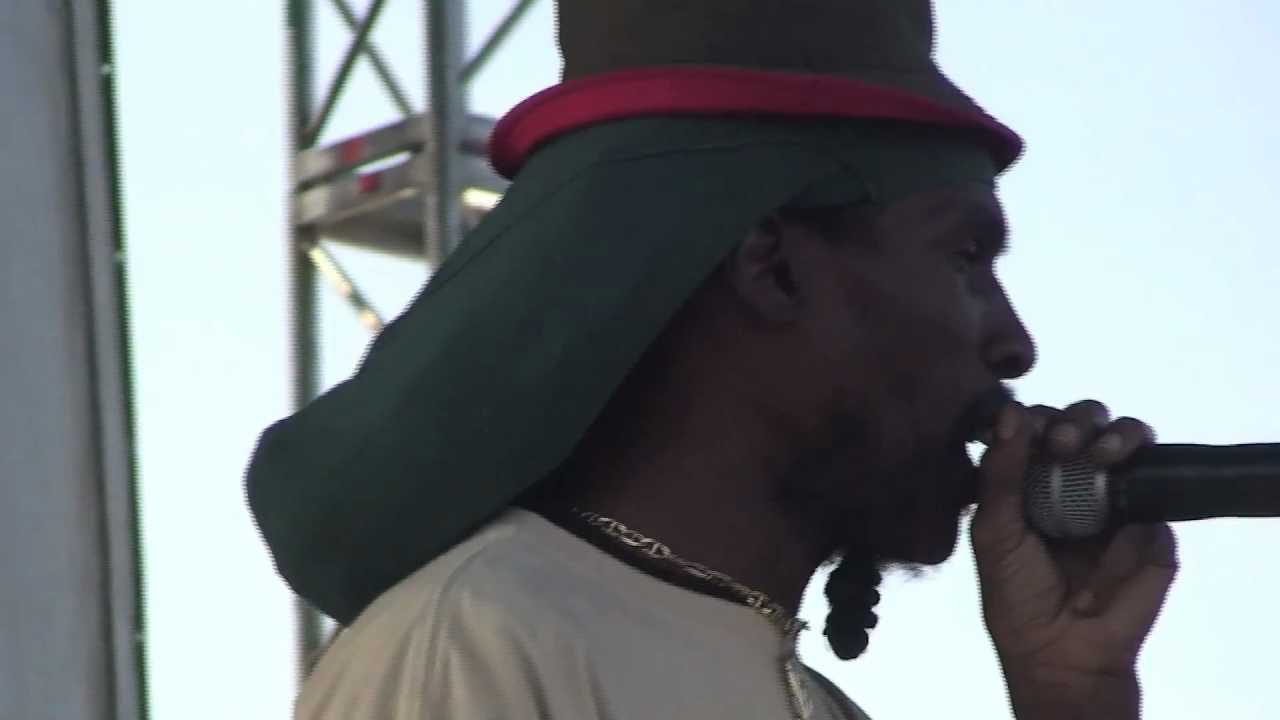 Midnite 'Old Robe' SNWMF June 17, 2011