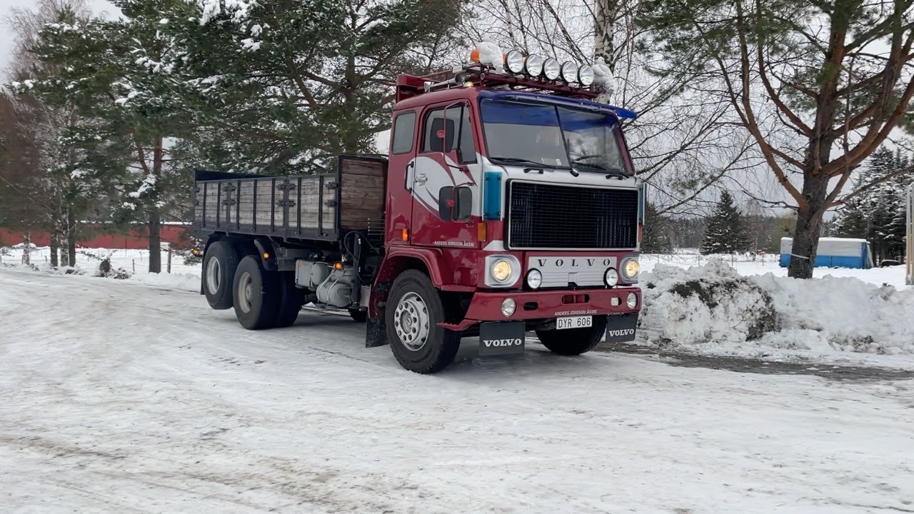 Köp Lastbil Volvo F89 på Klaravik
