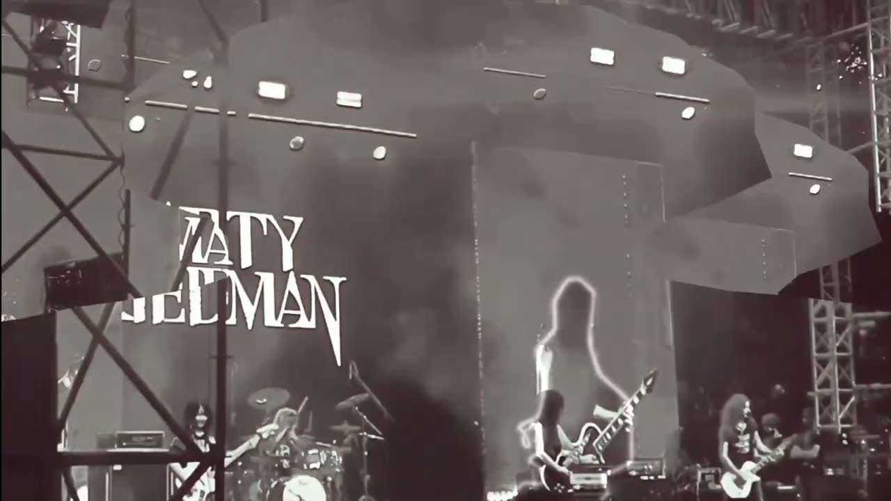 Tried out some cool layering effects @Marty Friedman India tour..!! 