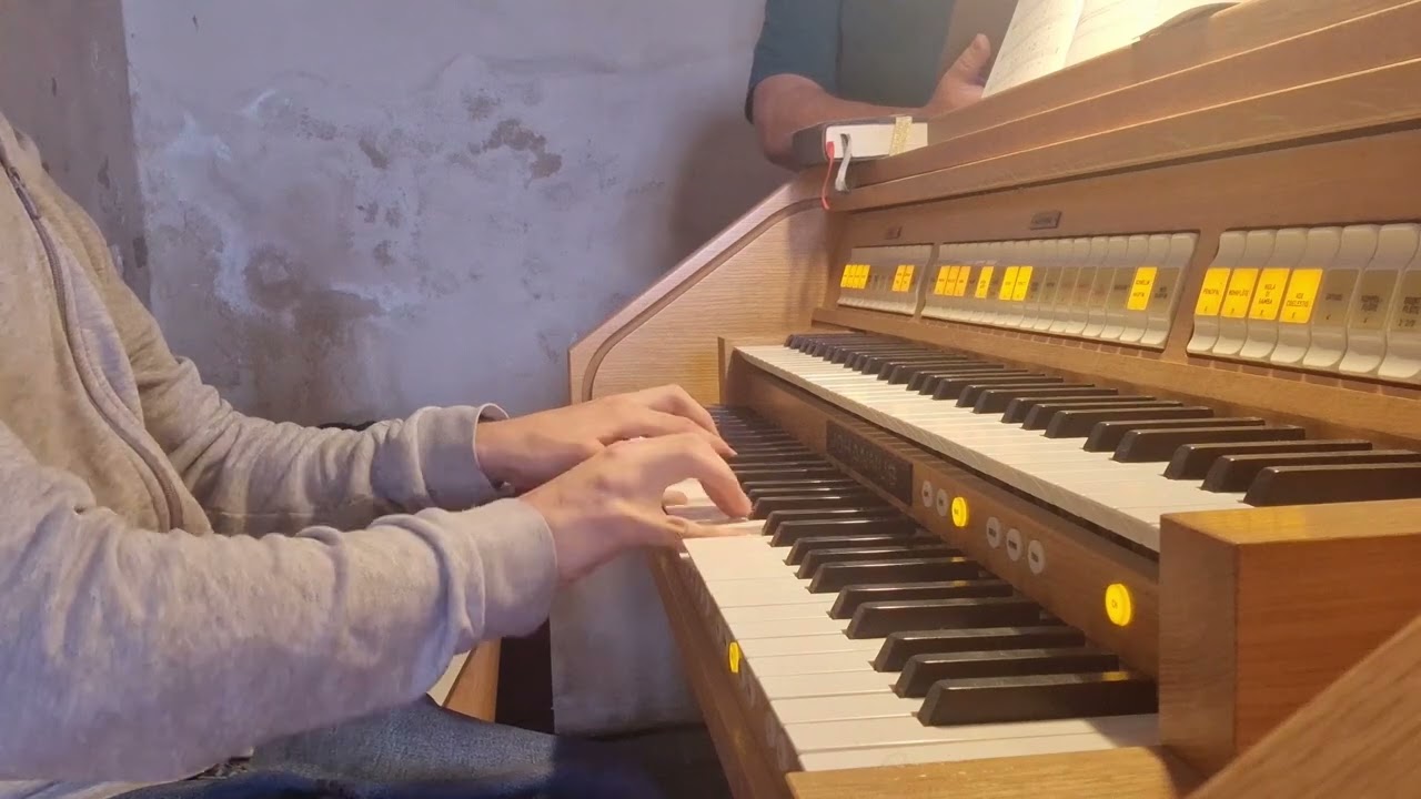 GL 155: Kyrie eleison (mit Kantor)
