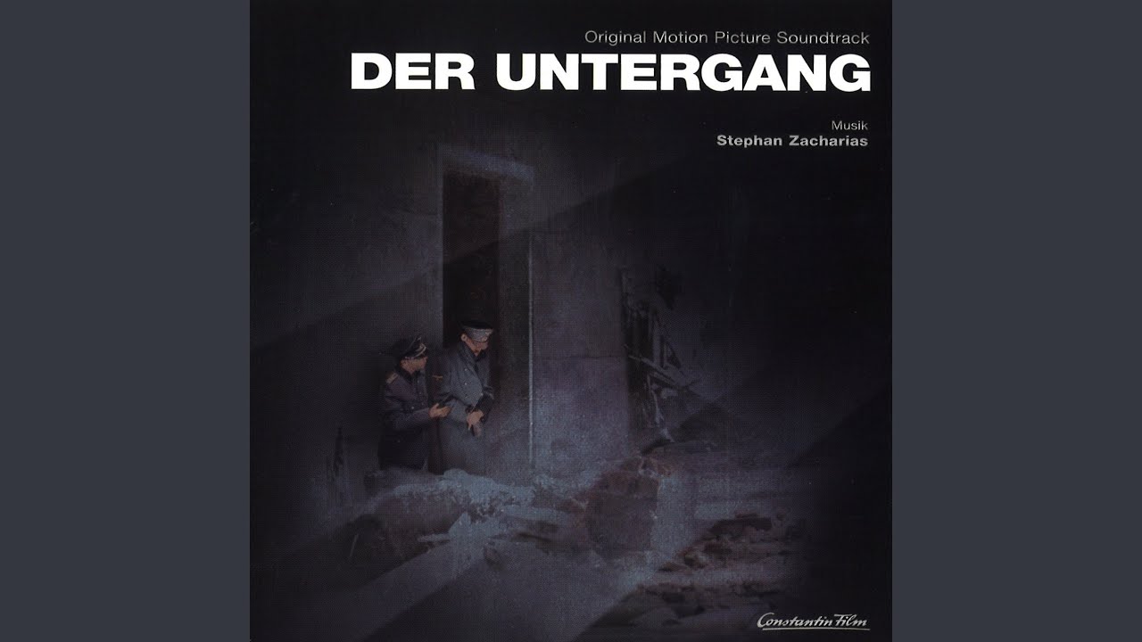 Im Hof der Reichskanzlei