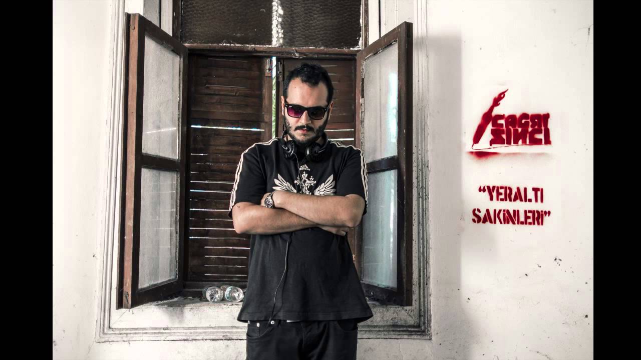 Çağrı Sinci - Yanlış Zaman Yanlış Yer ft Gazapizm & Ados