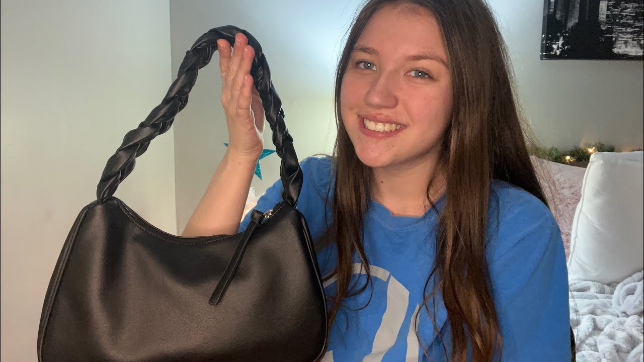 ASMR What’s in my Bag