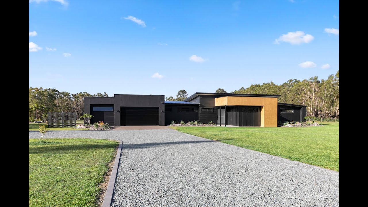 24 Amaroo Place, Cooroibah
