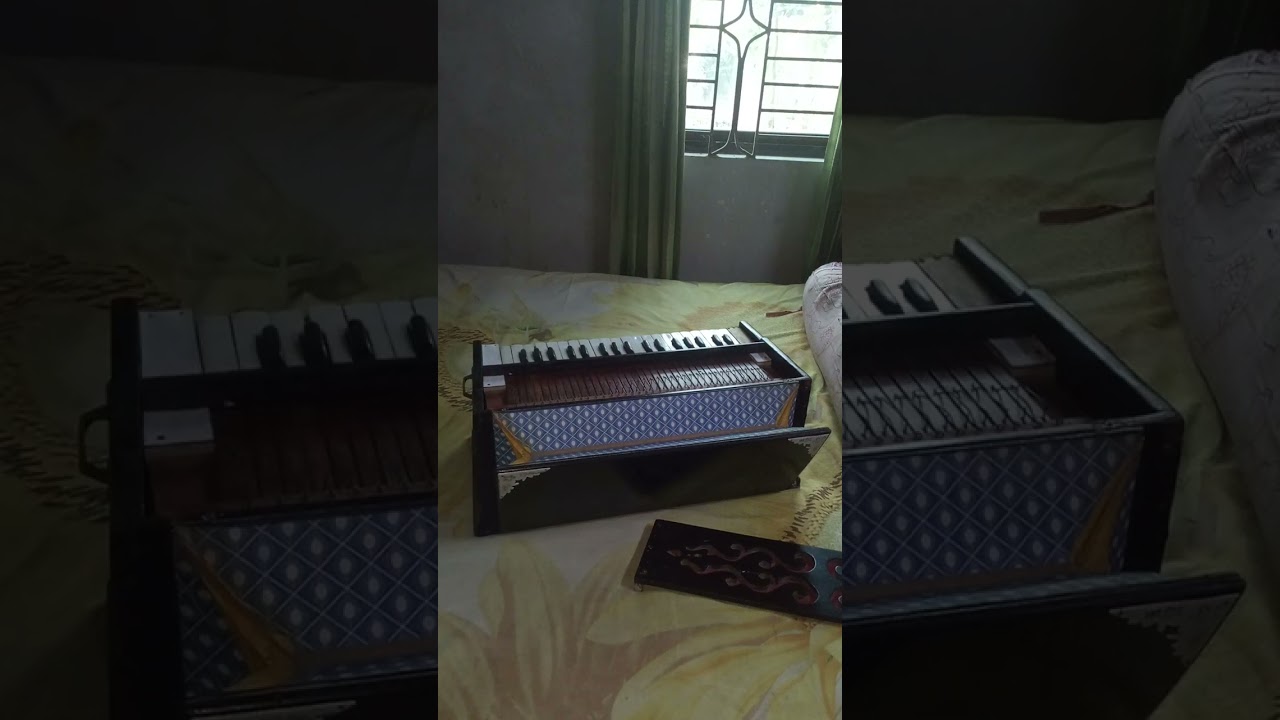 মানুষের ভিতরে খুদা মানুষের ভিতরে শয়তান গান টা যদি ভালো লাগে লাইক ও কমেন্ট 
