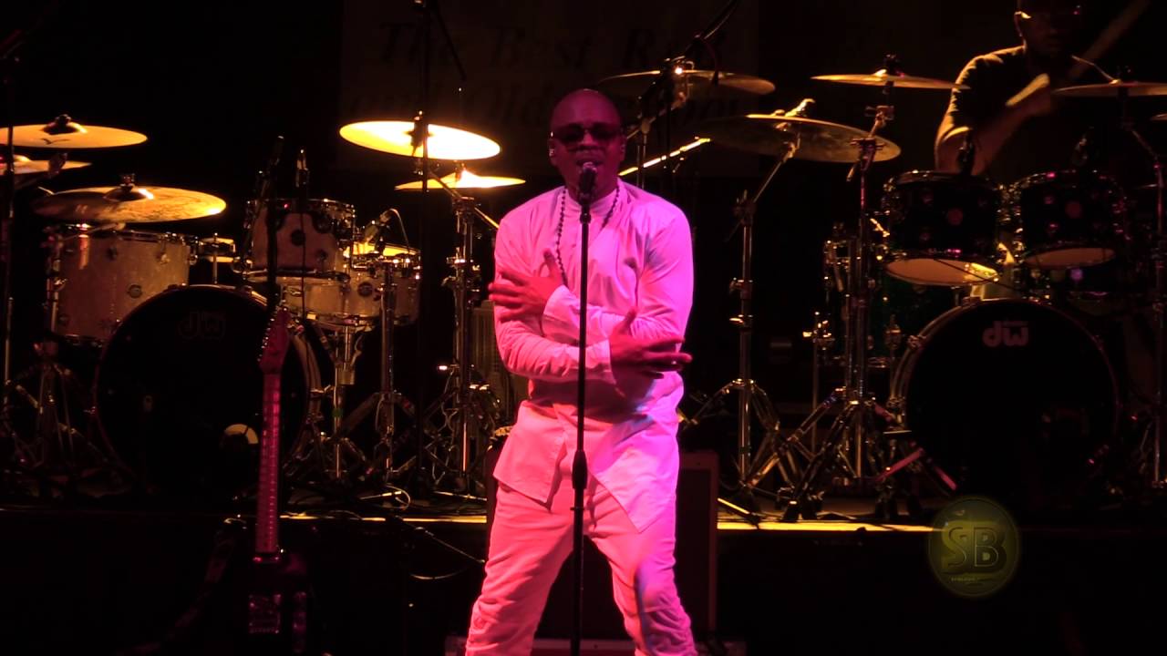 97.1 QMG Summer 16 Throwback - Mint Condition