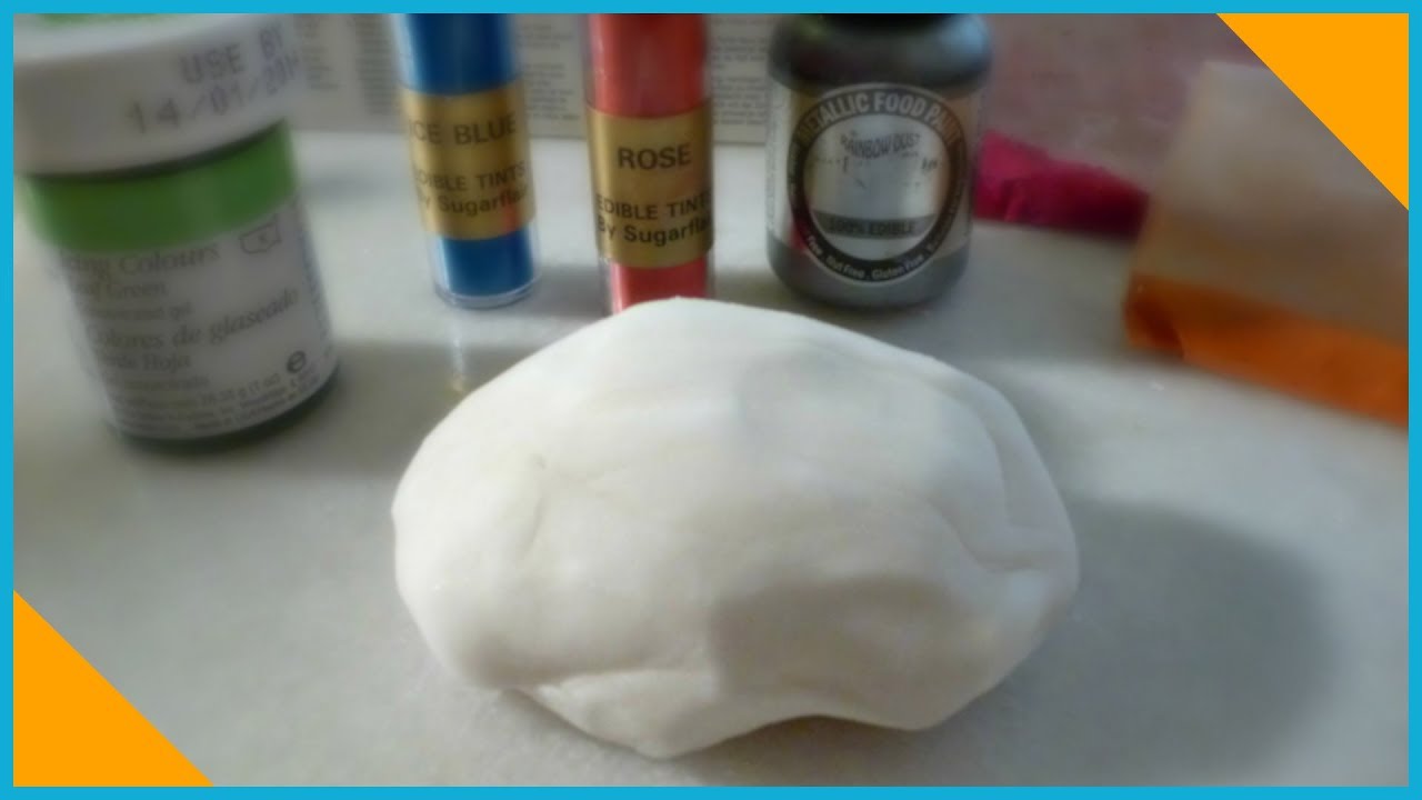 Come colorare la pasta di zucchero (how to color sugarpaste) by ItalianCakes