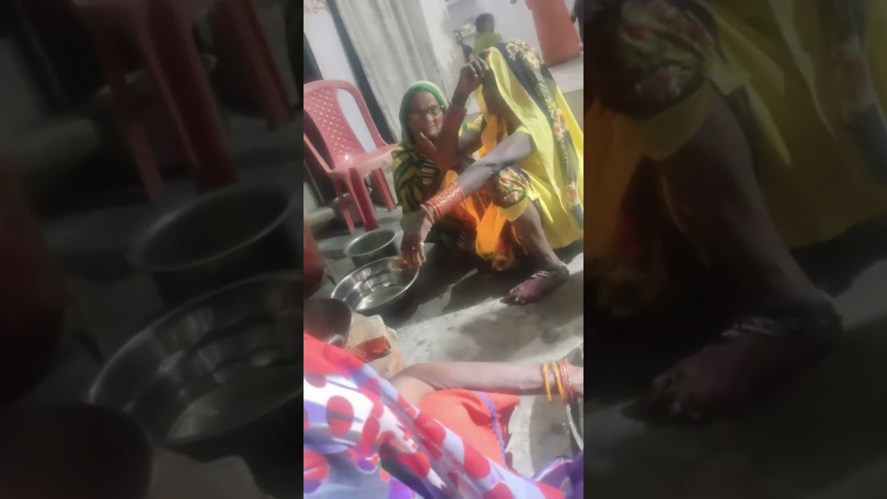 पेवा अभी ही बिंदेशवा मति जाव आरज करें कामिनिया। 😄😄😄