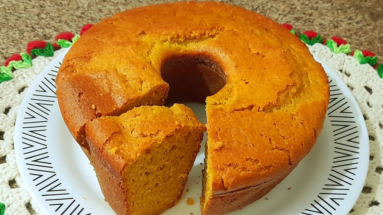 Bolo de Cenoura Com Laranja Simples ❤