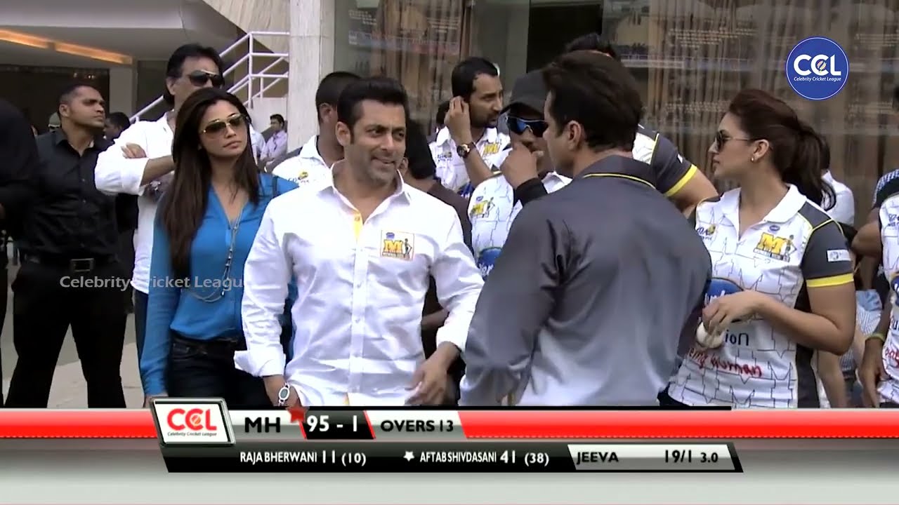 Salman Khan's Special Entry into Celebrity Cricket League | CCL Highlights
