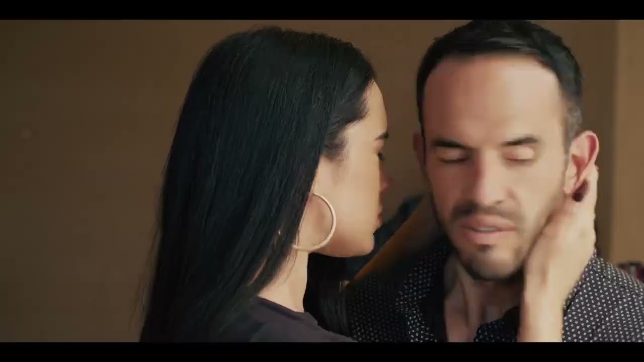 Guillermo Ivan escaping scene 