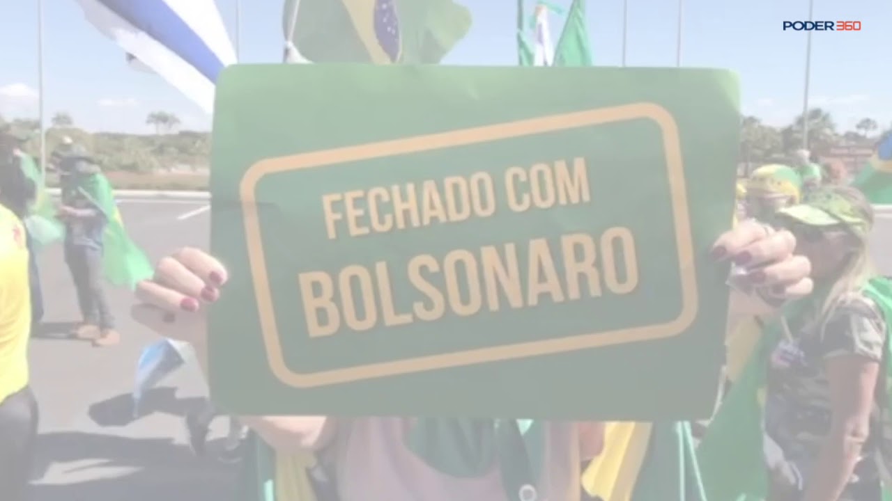 Apoiadores de Bolsonaro fazem protesto em Brasília e pedem intervenção militar