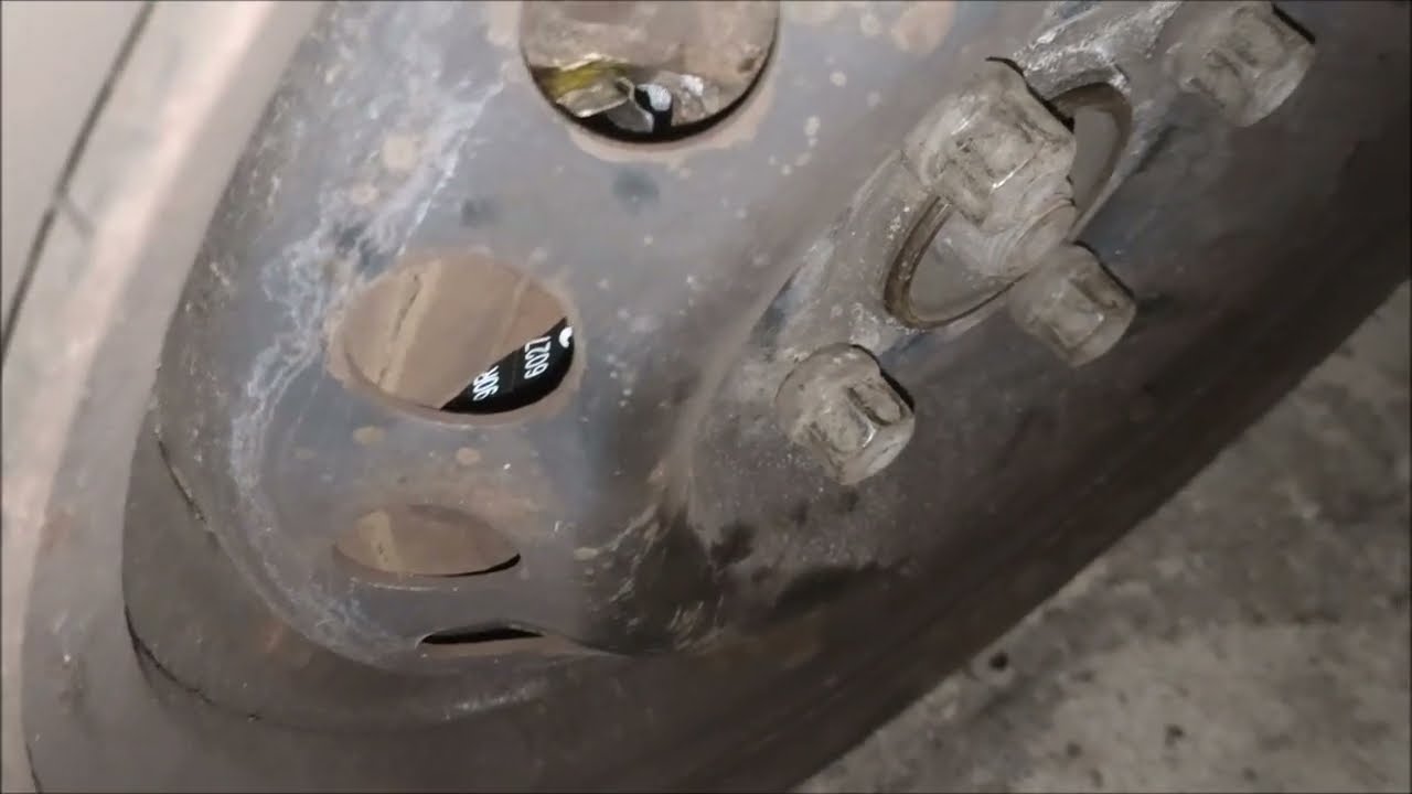 Nissan Micra K12 2006r  1 2 80KM co może pójść nie tak przy wymianie hamulców przód