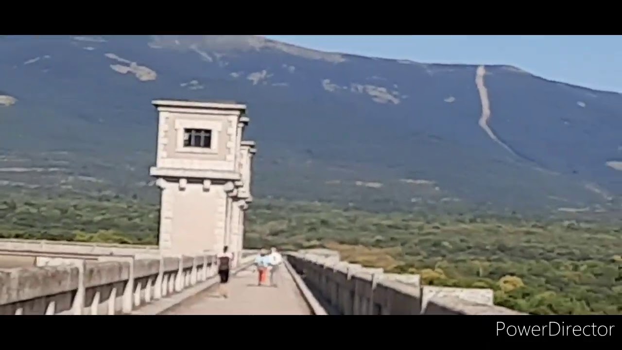 Buitrago de Lozoya,represa del Riosequillo