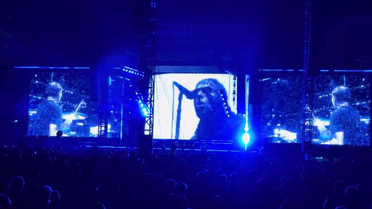 Oasis - Slide Away @ Accor Stadium Sydney 8th November 2025