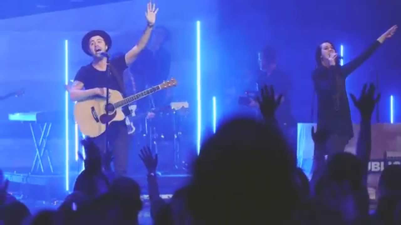 Risen King of Glory (Live) - Highpoint Worship