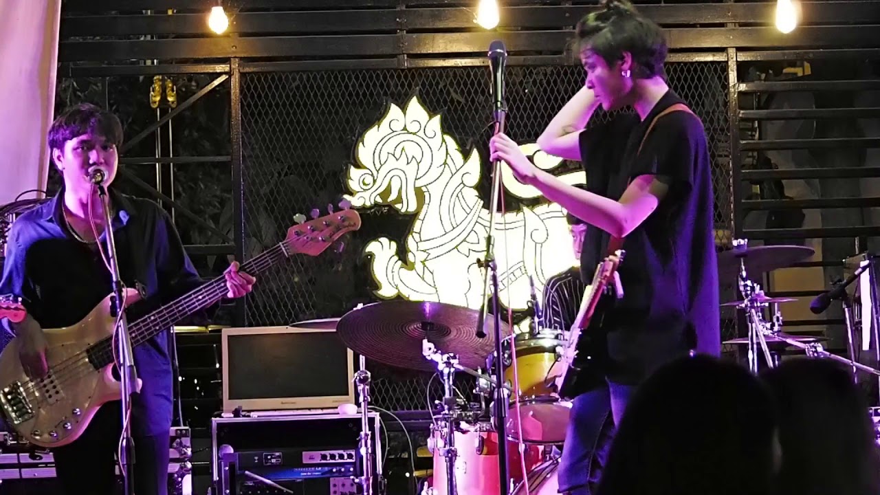 พูดไม่คิด+เค้าก่อน+ใจเย็น+ก่อนฤดูฝน | The Toys @FunFire Kanchanaburi 09-09-17