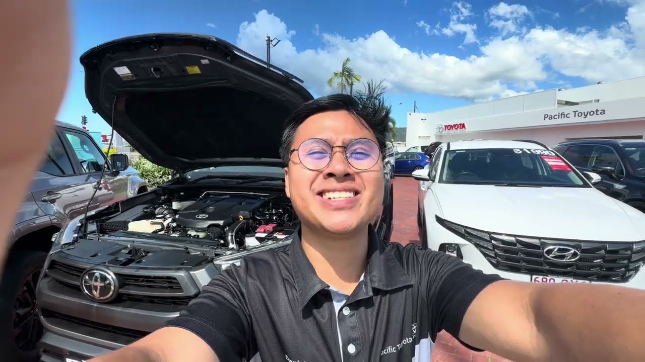 Краткий обзор Toyota Hilux SR 2022 года с механической коробкой передач для Робин в Нормантоне!