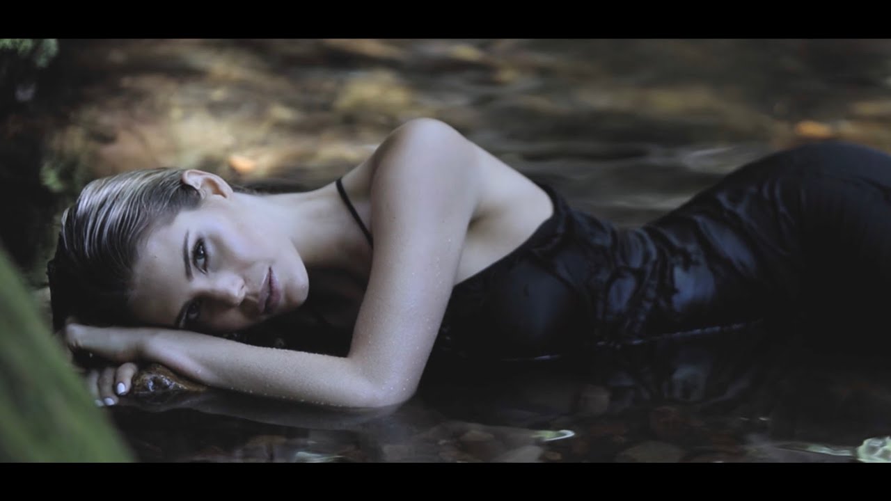 Cara Frew - WEIGHTLESS - Music Video