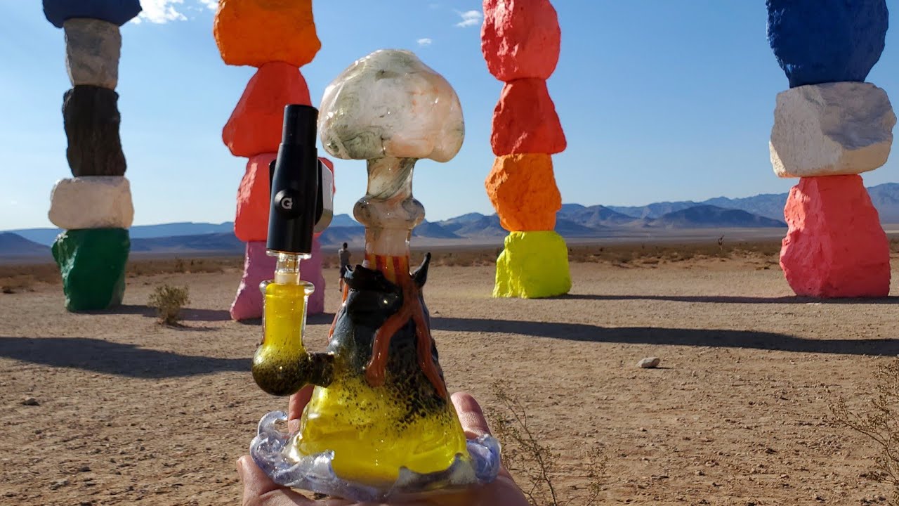 dabbing at the 7 magic mountains in Las Vegas..