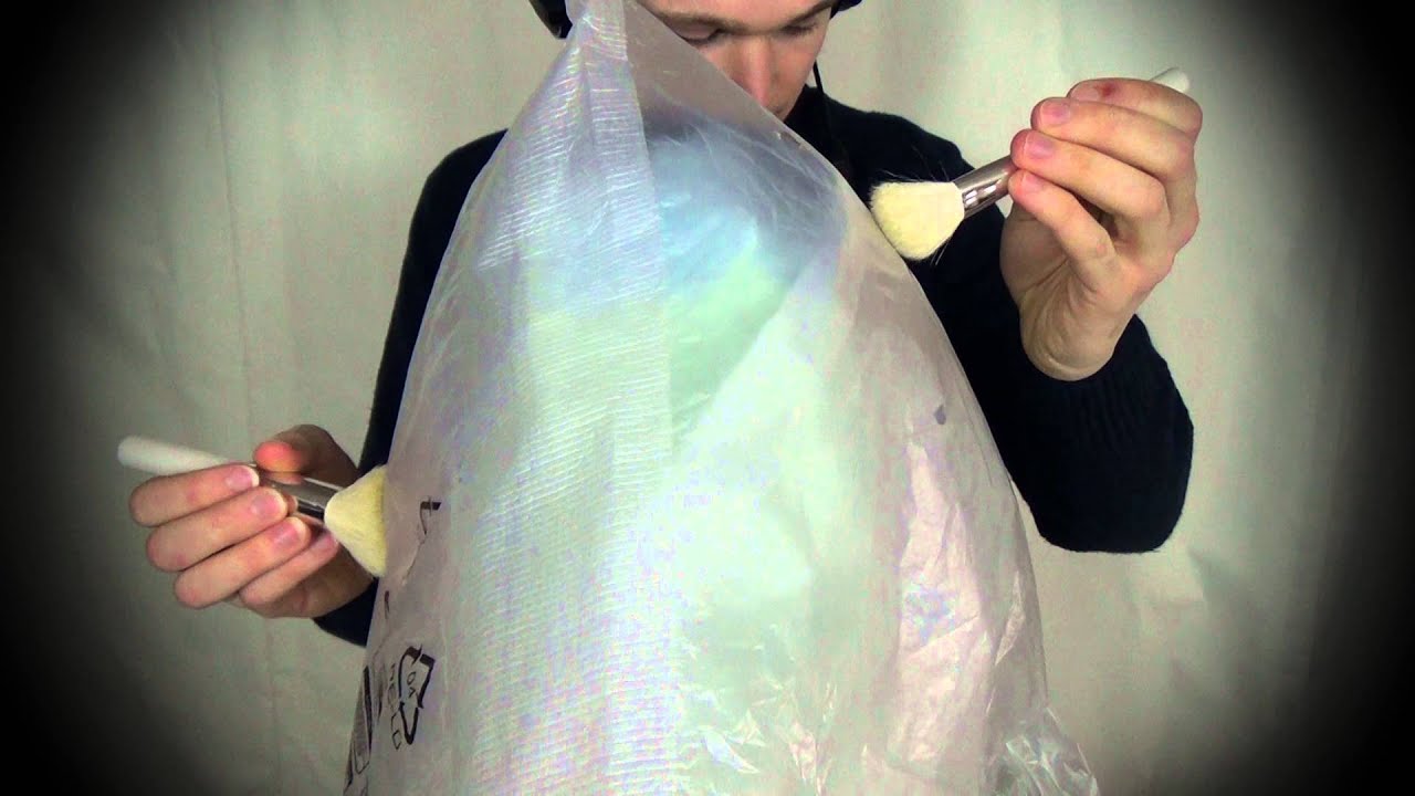 [ASMR] No Talking. Crinkle! Plastic & bubble wrap. Mic touching, brushing, cupping. Binaural