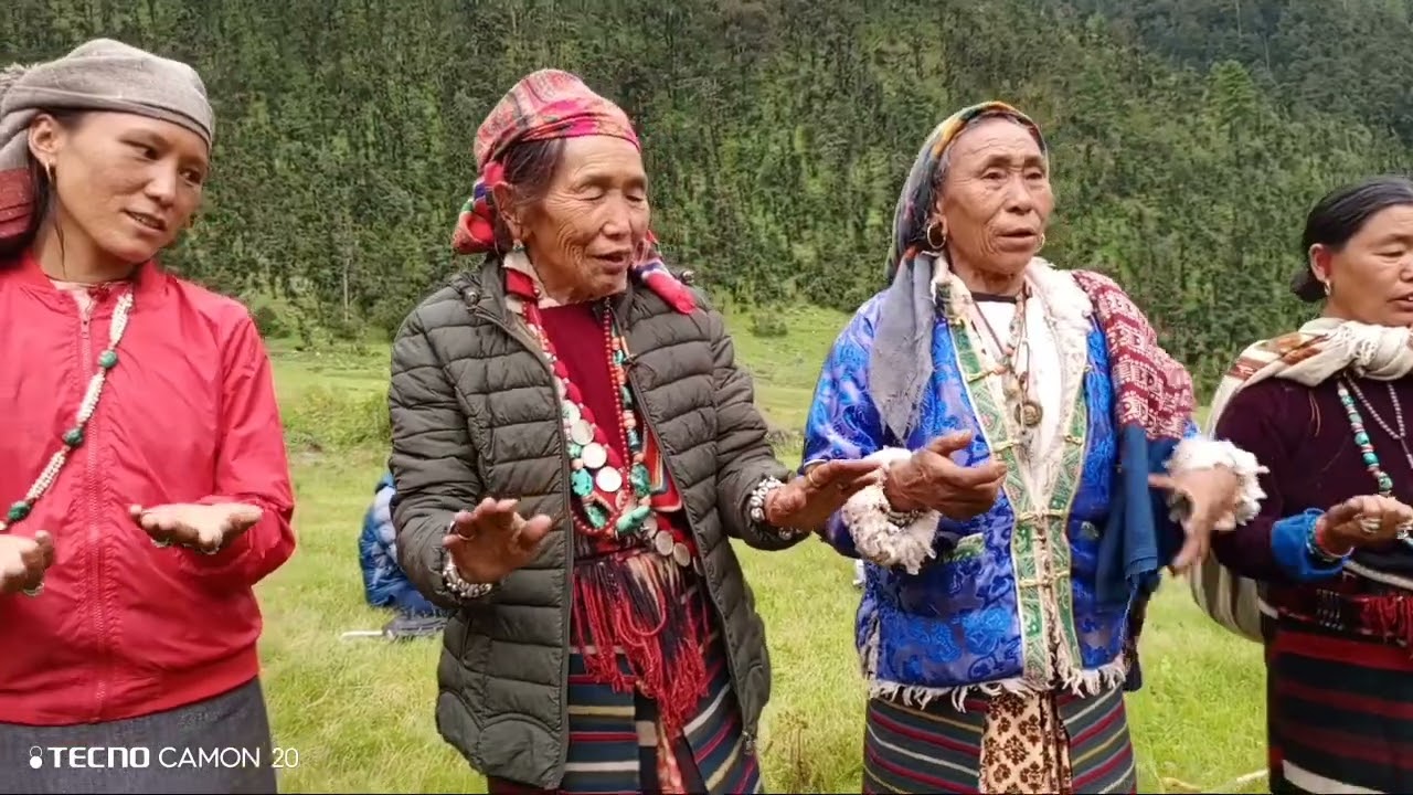 Khalading karmarong dance