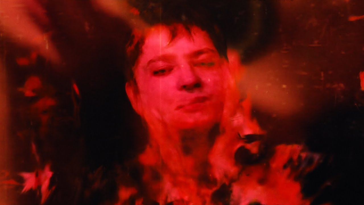Vol de nuit - Le chant des ombres [CLIP OFFICIEL]