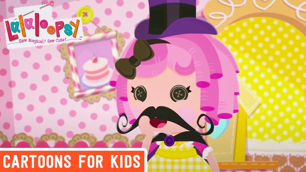 Crumbs Makes Delicious Snacks | Lalaloopsy Clip | Cartoons for Kids