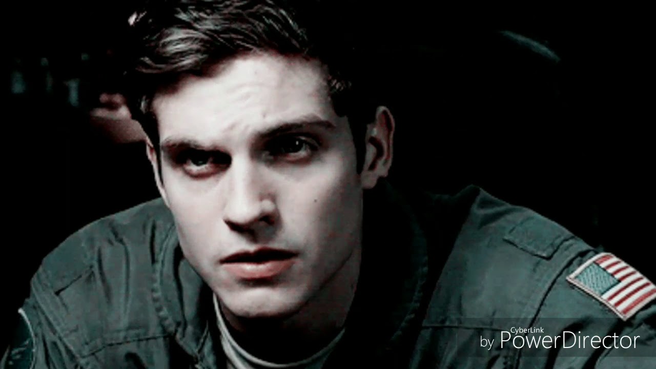 Daniel Sharman // Lincoln Spectra - Ravenfire rpg
