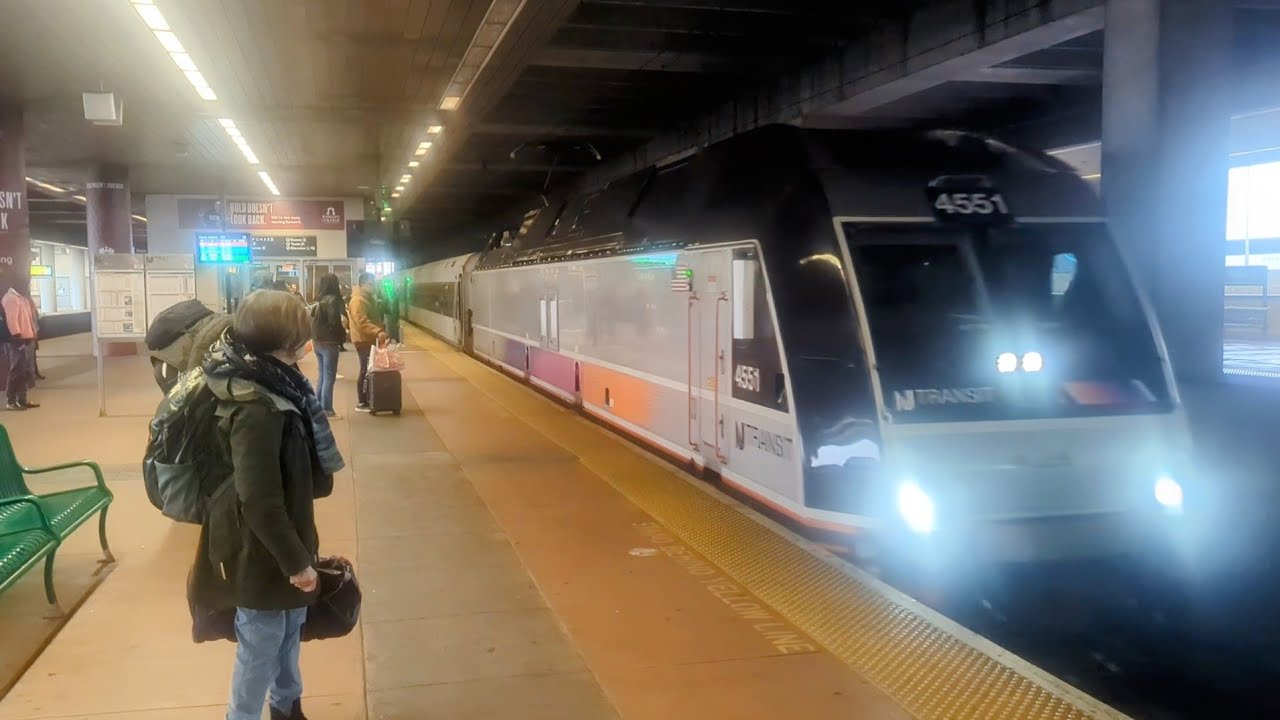 NJTransit Train Paterson NJ - NY Penn