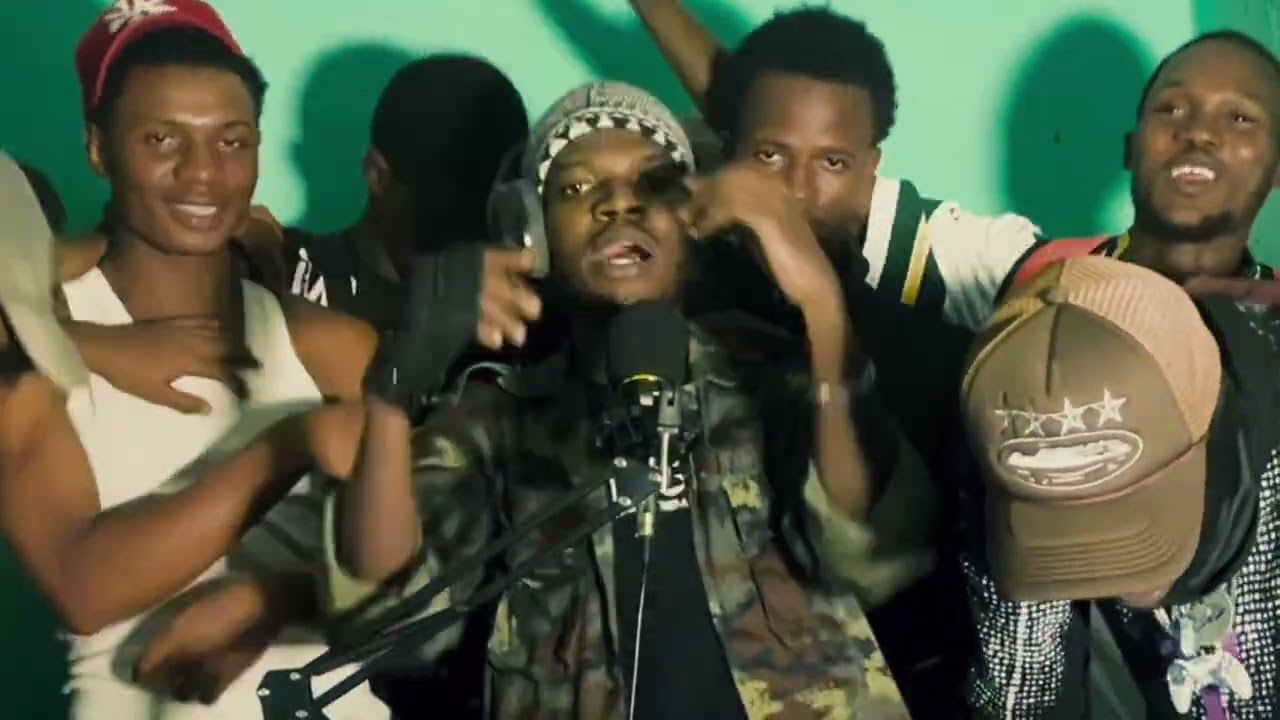 Nikoff Live performance 