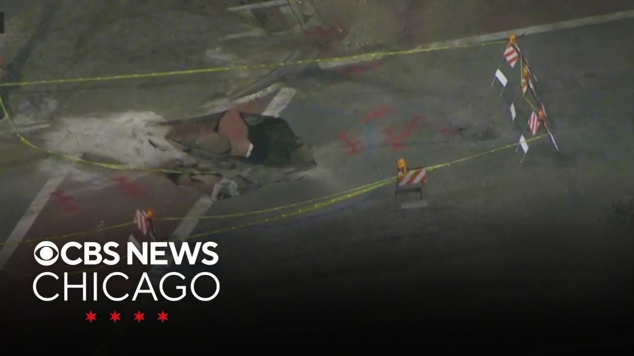 Pavement collapse closes intersection in Chicago's Mount Greenwood neighborhood