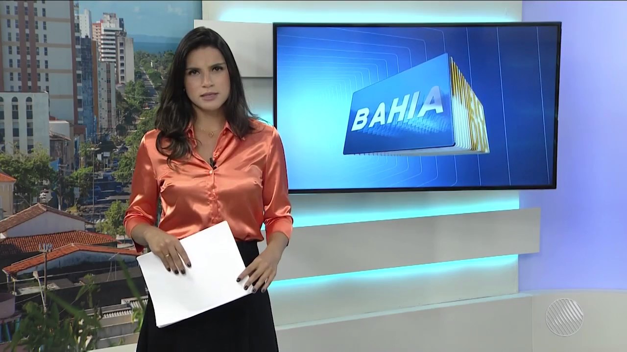 Olga Amaral cetim blusa - 28.01.2017