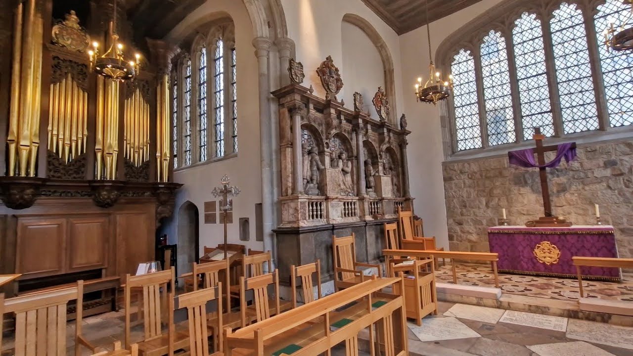 Restored - Henry VIII's Chapel at the Tower of London: St Peter Ad Vincula