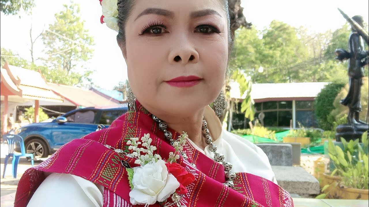 เซิ้งหวานๆ กลุ่มนางรำศรีโคตรบูรณ์ 