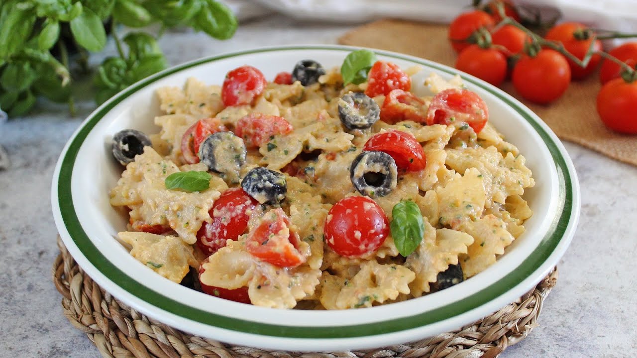 La pasta fredda più sana e saporita dell'estate: PASTA FREDDA CREMA DI ZUCCHINE, POMODORINI E OLIVE