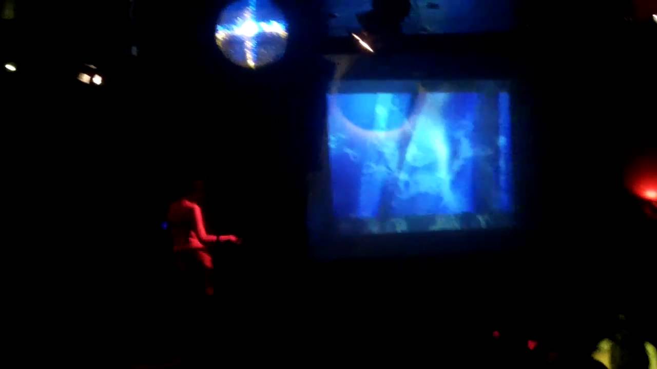 dj dtwr at the club spin keepit1oo