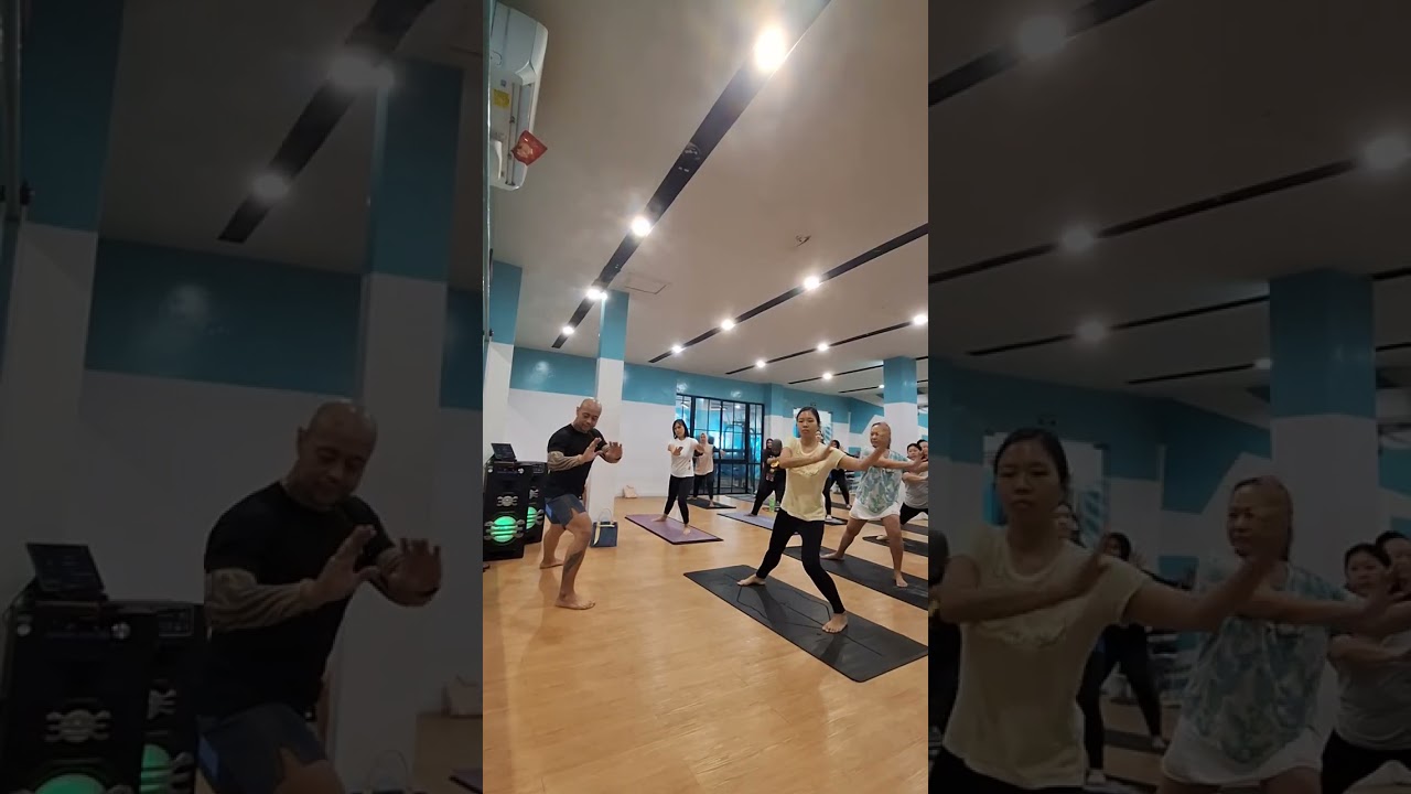 Mat Pilates with coach Rio di Fithub Wiyung