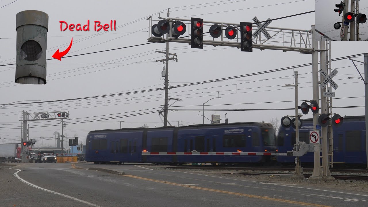 *US&S E-Bell Died* Jackson Rd. Railroad Crossing (CA 15) - SacRT Light Rail Trains | Sacramento, CA