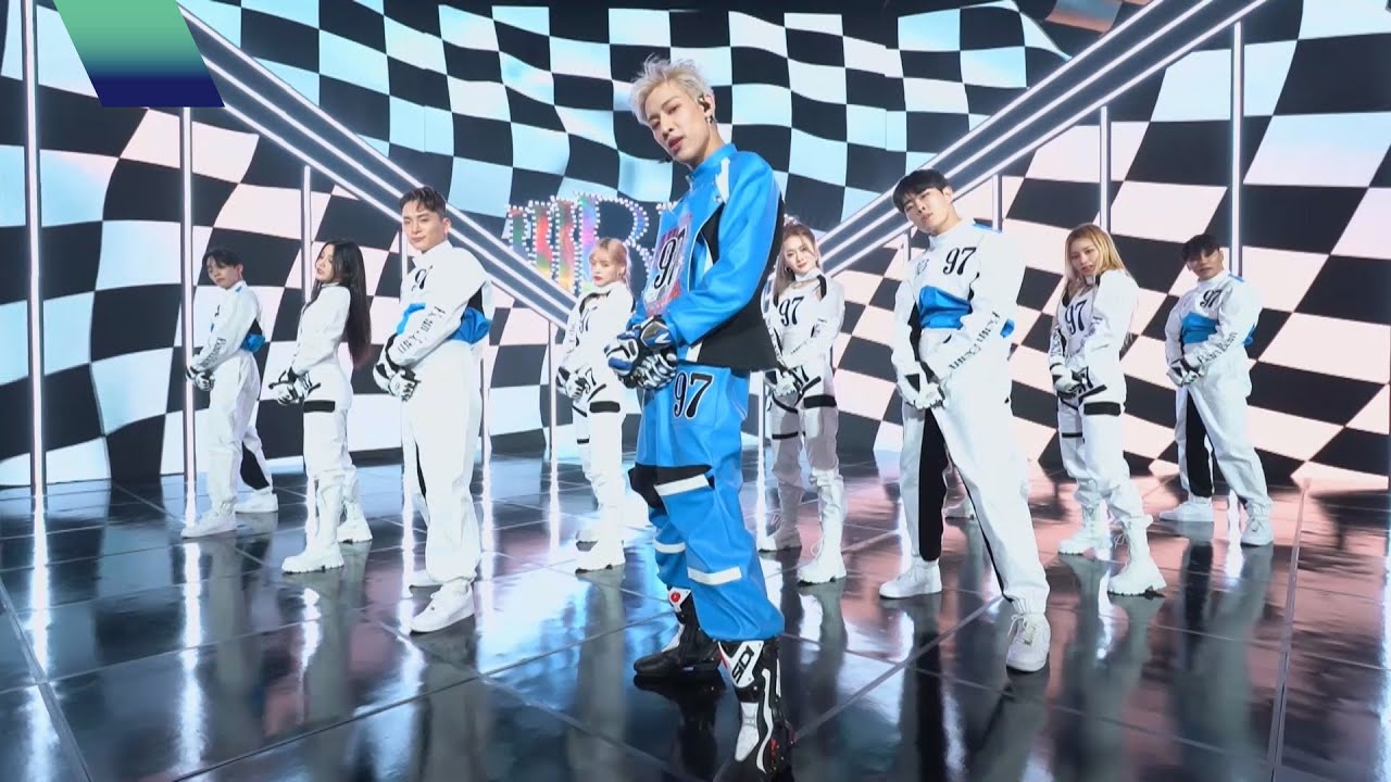 뱀뱀 (BamBam) 'Ride or die' Showcase Performance