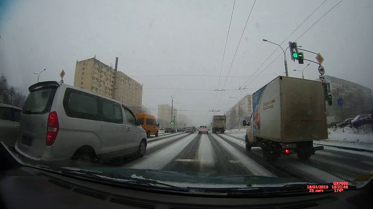 Сильный гололед в Минске