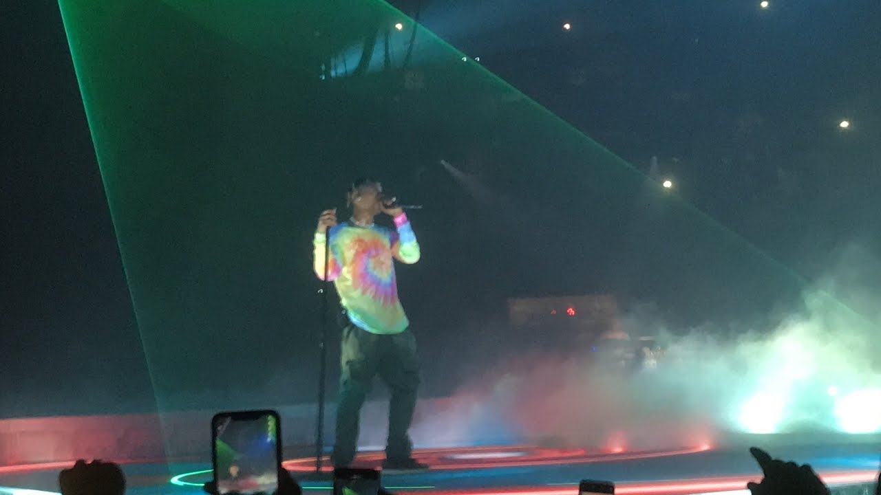 Travis Scott “SICKO MODE” Live @ Astroworld Tour