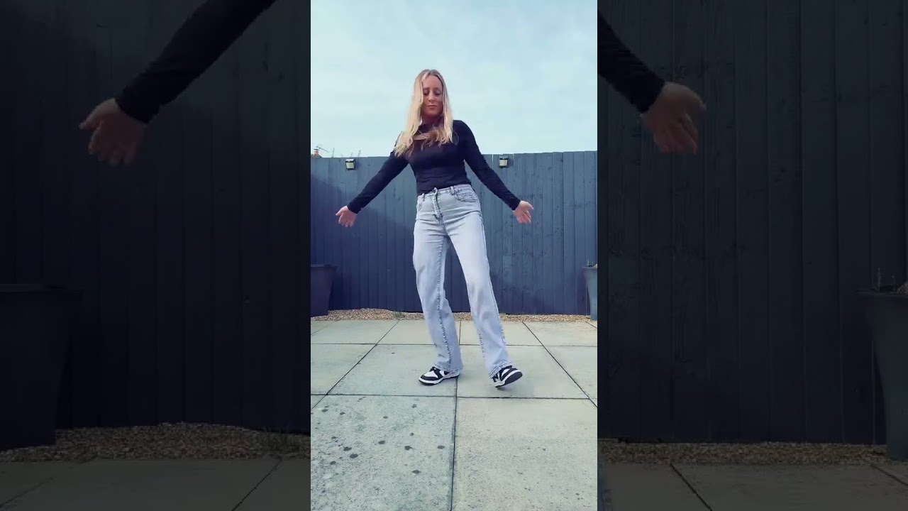 BEST SHUFFLE GIRL ELECTRO DANCE MUSIC VIDEO 2026 ON A VIRAL TIKTOK SONG❤️