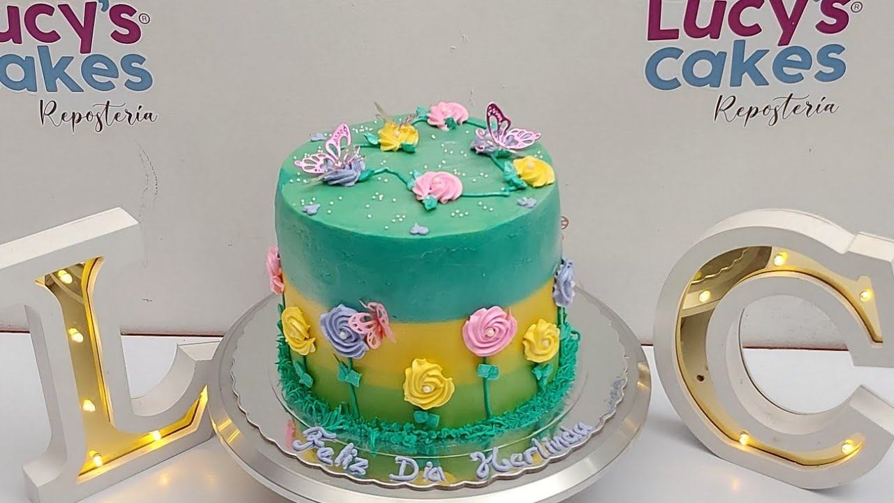 butter cream cremoso y fácil de pintar | pastel 3 colores con mariposas | usé color perla en spray