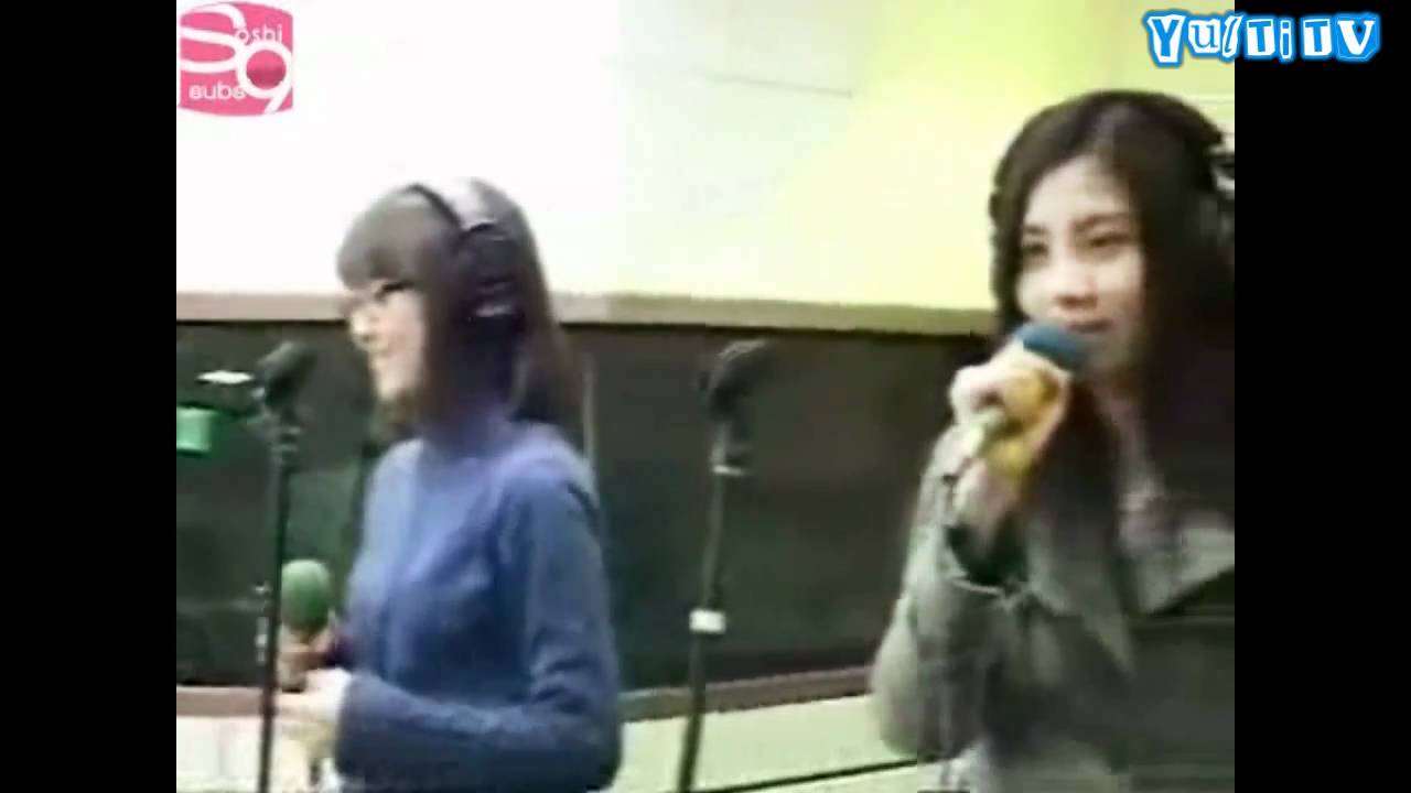 SNSD YulTi 율티 Moment #26 - Such a Distraction