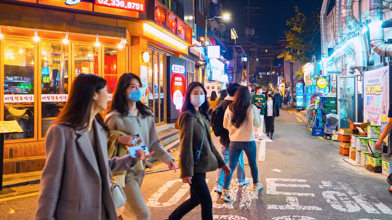 [4K HDR] 홍대 거리_불타는 토요일 밤 홍대 놀거리 볼거리 맛집거리 | 연남동 경의선숲길공원 카페거리 까지 걷기 | 서울거리 Seoul Walk, Trip Korea